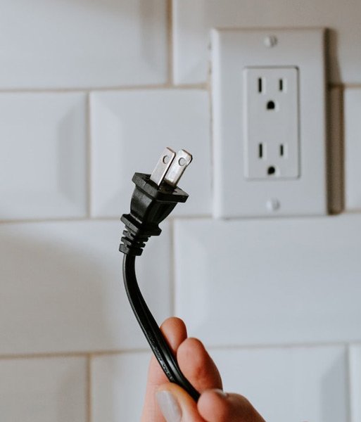 Unplug LG TV Unplug LG TV