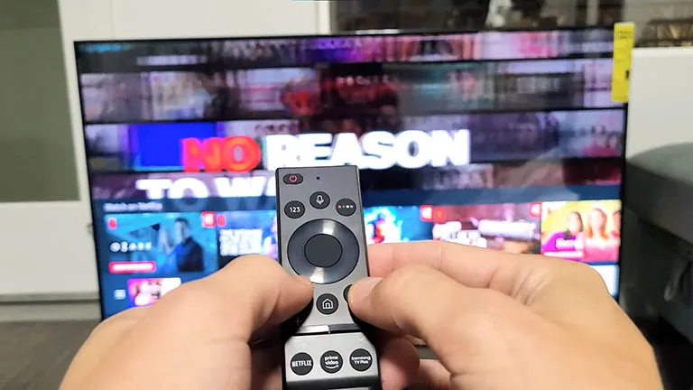 Press the Return and Play Pause Button to Resync Your Remote Press the Return and Play Pause Button to Resync Your Remote