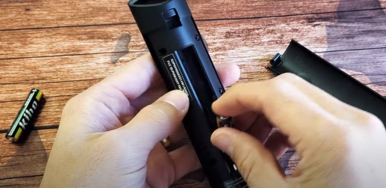 Replace Your Remote Batteries Replace Your Remote Batteries