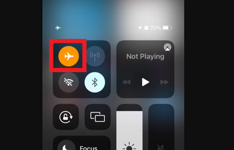 AirPlane Mode on iPhone Control Center